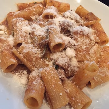 Piccolino - Beef ragu - Italian Near Me - London, XGL Piccolino - Beef ragu - Italian Near Me - London, XGL