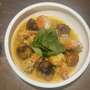Alma Cocina Latina - Shrimp and plantains - Venezuelan Near Me - Baltimore, Maryland