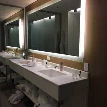 The Knickerbocker Hotel - Bathroom - Hotels Near Me - New York, New York The Knickerbocker Hotel - Bathroom - Hotels Near Me - New York, New York