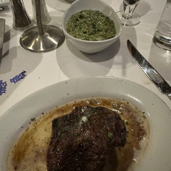 Ruth's Chris Steak House - Prime steak 8 oz - Steakhouses Near Me - Denver, Colorado Ruth's Chris Steak House - Prime steak 8 oz - Steakhouses Near Me - Denver, Colorado