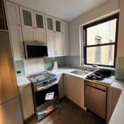 Handy Northwest - Kitchen Renewal by Handy Northwest