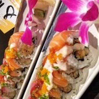 Sawaddee - Sushi Bars Near Me - Miami Beach, Florida