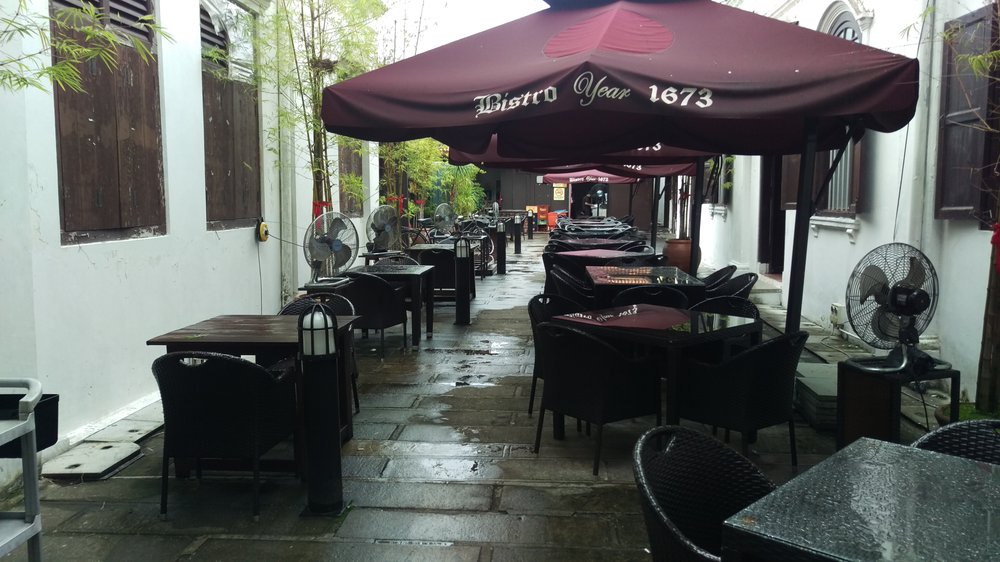 Bistro Year 1673