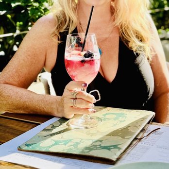 Sixty Vines - The most amazing Frozé!!! - Wine Bars Near Me - Winter Park, Florida Sixty Vines - The most amazing Frozé!!! - Wine Bars Near Me - Winter Park, Florida