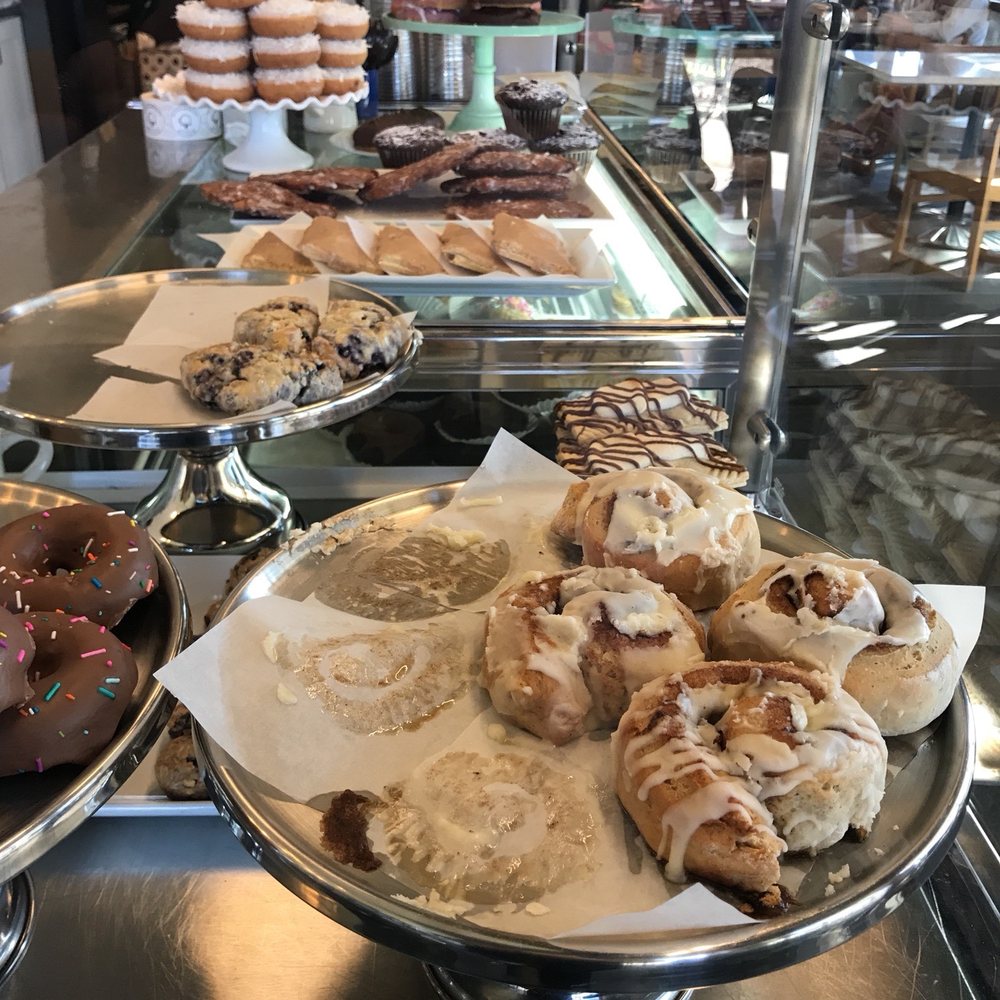 Pour Coffeehouse - Coffee & Tea Near Me - Olathe, Kansas