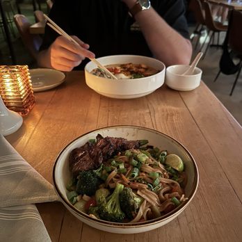 The Clever Koi - Drunken noodles with bulgolgi & chicken miso ramen - Asian Fusion Near Me - Phoenix, Arizona The Clever Koi - Drunken noodles with bulgolgi & chicken miso ramen - Asian Fusion Near Me - Phoenix, Arizona