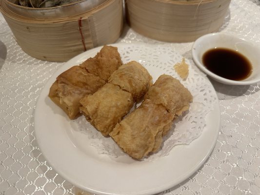 Wah Lok Cantonese Restaurant by null