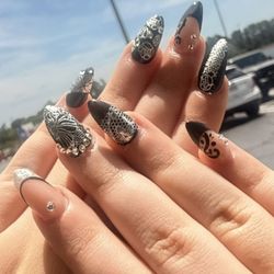 M S Nail Spa