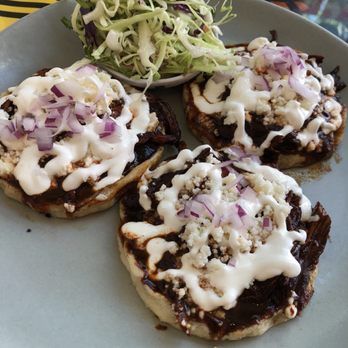 Los Cilantros - Sopes de Mole ($10) - Mexican Near Me - Berkeley, California