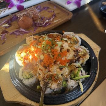 Aikan Sushi - Dynamite Scallop Roll - Sushi Bars Near Me - Long Beach, California