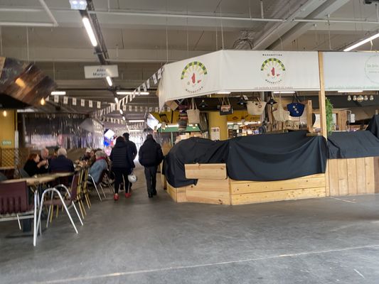 Marché des Capucins by null