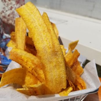 Puerto 27 Peruvian Kitchen & Pisco Bar - Plantain chips - Peruvian Near Me - Pacifica, California