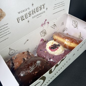 Sidecar Doughnuts & Coffee - Box of 4 donuts - Donuts Near Me - Costa Mesa, California Sidecar Doughnuts & Coffee - Box of 4 donuts - Donuts Near Me - Costa Mesa, California