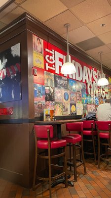 TGI Fridays by null