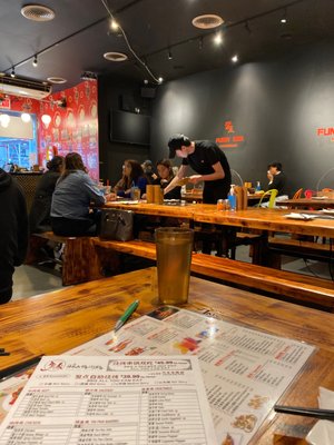 Funny BBQ 98 聚点串吧 by null