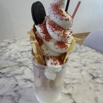 Nobibi - Egg Puff + Ice Cream - Ice Cream & Frozen Yogurt Near Me - Buena Park, California