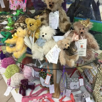 The Gift Gallery - Bears - Gift Shops Near Me - Caloundra, QLD