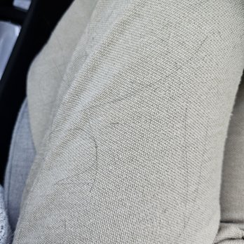 Salon Vo - When he tried to fix my hair while standing and robe off. Hairs all over my sweater and pants - Hair Salons Near Me - Denver, Colorado