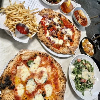 Doppio Zero Concord Veranda - Italian Near Me - Concord, California