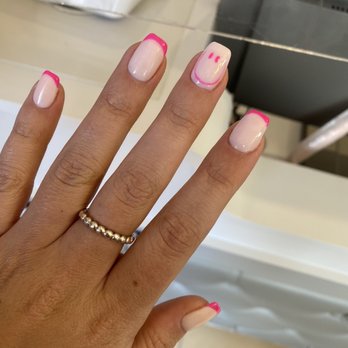 Kiora Nail Spa - Nail Salons Near Me - Evesham Township, New Jersey