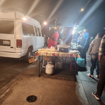 Tacos El May - El pastor being cooked - Street Vendors Near Me - Westminster, California Tacos El May - El pastor being cooked - Street Vendors Near Me - Westminster, California