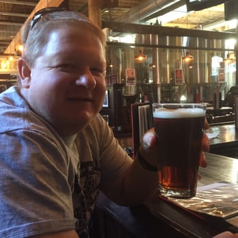 Mill Street Brew Pub - Beer with Lil' K - Brewpubs Near Me - Toronto, Ontario Mill Street Brew Pub - Beer with Lil' K - Brewpubs Near Me - Toronto, Ontario