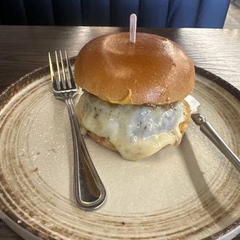 Chubby Curry - Wagyu burger - Japanese Curry Near Me - Covina, California