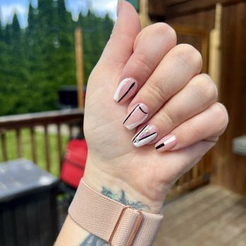 V-Star Nail Lounge - Nail Salons Near Me - Tukwila, Washington V-Star Nail Lounge - Nail Salons Near Me - Tukwila, Washington