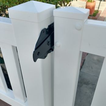 Vinyl Land Fencing - Fences & Gates Near Me - Baldwin Park, California Vinyl Land Fencing - Fences & Gates Near Me - Baldwin Park, California