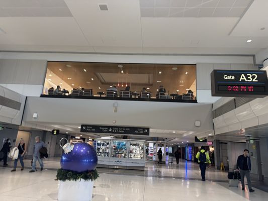 Capital One Lounge at DEN by null