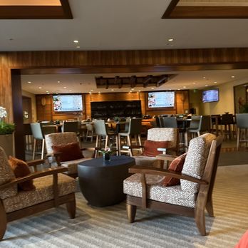 The Ritz-Carlton - Bar - Hotels Near Me - Kapalua, Hawaii The Ritz-Carlton - Bar - Hotels Near Me - Kapalua, Hawaii