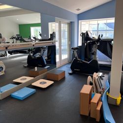 Ivy Rehab HSS Physical Therapy Center of Excellence