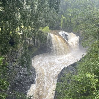 Hike Maui - Tours Near Me - Kahului, Hawaii