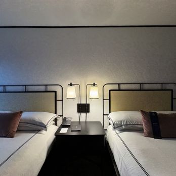 Kimpton Hotel Fontenot - Queen room - Hotels Near Me - New Orleans, Louisiana Kimpton Hotel Fontenot - Queen room - Hotels Near Me - New Orleans, Louisiana