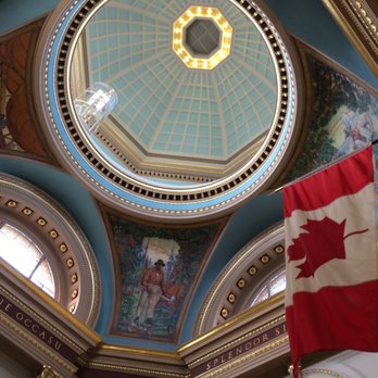 Parliament Buildings - Landmarks & Historical Buildings Near Me - Victoria, British Columbia