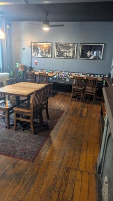 Grindcore House by null