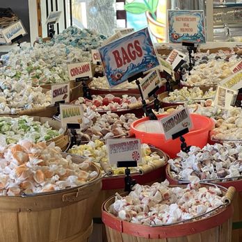 Candy & Kites - Candy Stores Near Me - Bodega Bay, California