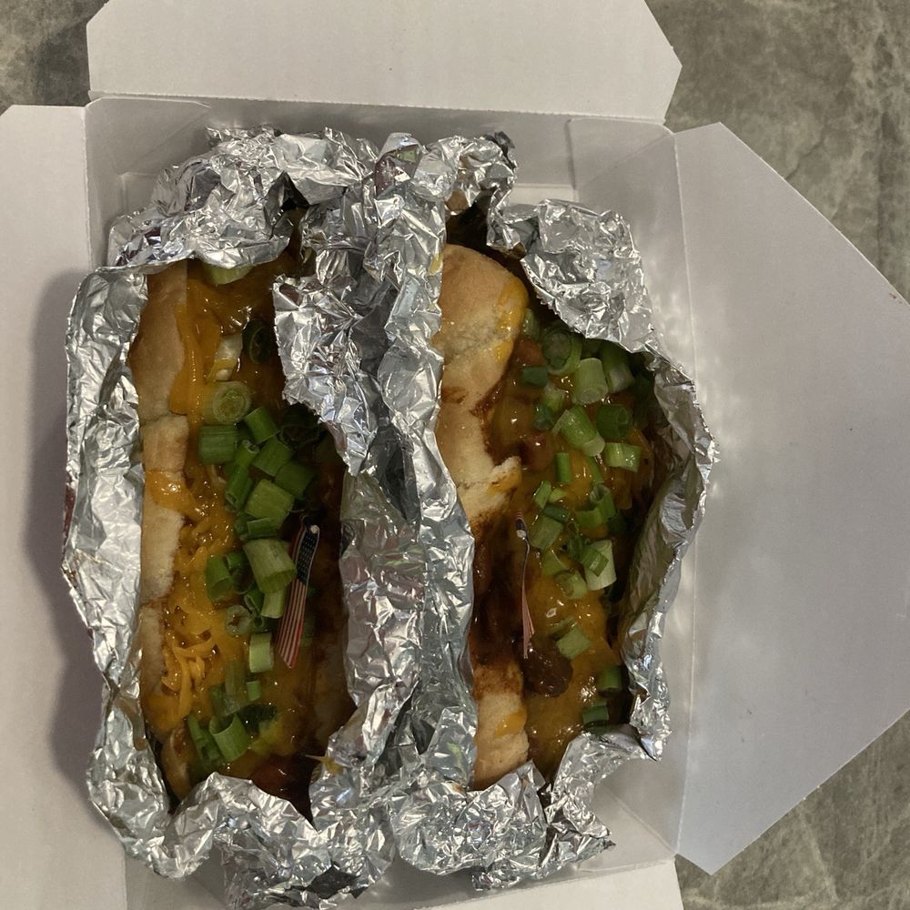 Diggity Dawgs - A dawg for me and a dawg for my guy - Hot Dogs Near Me - Vancouver, Washington Diggity Dawgs - A dawg for me and a dawg for my guy - Hot Dogs Near Me - Vancouver, Washington