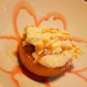 Wildfire Public House - Brown Butter Cake/Vanilla Ice Cream - Breakfast & Brunch Near Me - Modesto, California