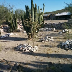 Misión San Luis Gonzaga Chiriyaquí - Cemetery behind the church