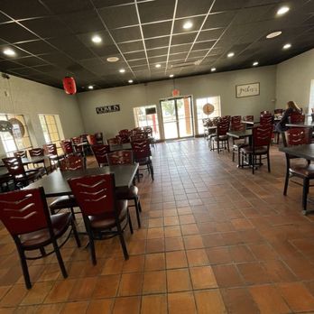 Dragon Licious - Plenty of seating - Chinese Near Me - San Angelo, Texas