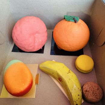 Aurora - Shimmering Delicacies - Patisserie/Cake Shop Near Me - Los Angeles, California