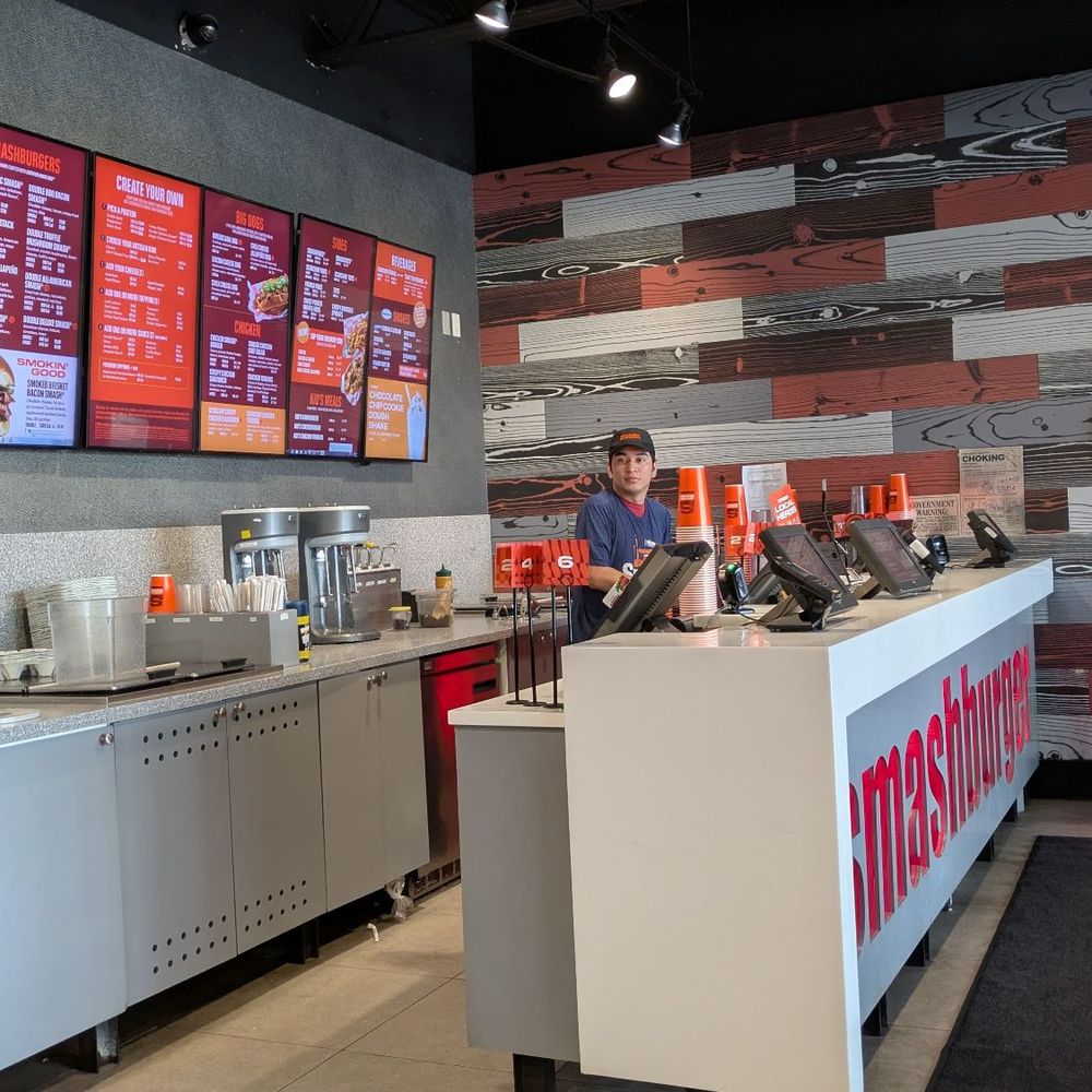 Smashburger - Front register - Burgers Near Me - New Hyde Park, New York