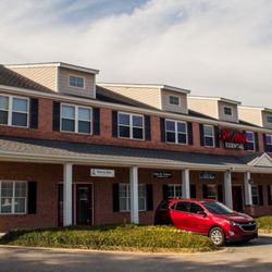 Re Max Essential - Office Building