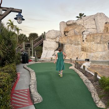 Boomers Boca Raton - Mini Golf Near Me - Boca Raton, Florida Boomers Boca Raton - Mini Golf Near Me - Boca Raton, Florida