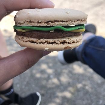 Macaron Bar - Burger macaron! So delicious - Desserts Near Me - Louisville, Kentucky