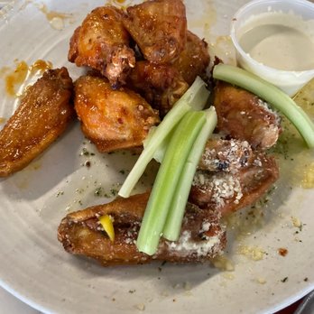 Dockside Brewery - Garlic Parmesan wings! - Breweries Near Me - Milford, Connecticut