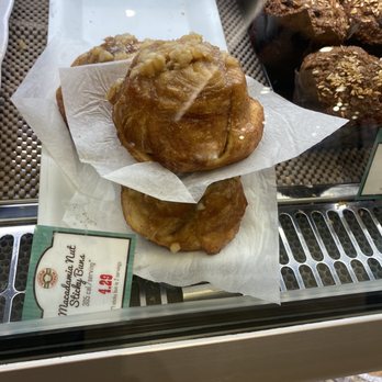 Cafe Kula - Sticky bun - New American Near Me - Wailea, Hawaii