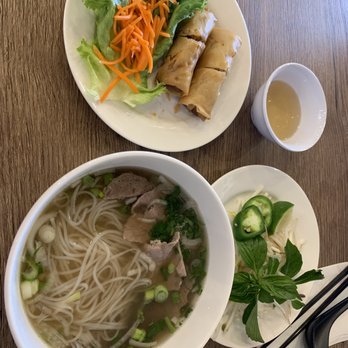 Phở 32 - Beef pho and egg roll combo - Vietnamese Near Me - Phoenix, Arizona Phở 32 - Beef pho and egg roll combo - Vietnamese Near Me - Phoenix, Arizona