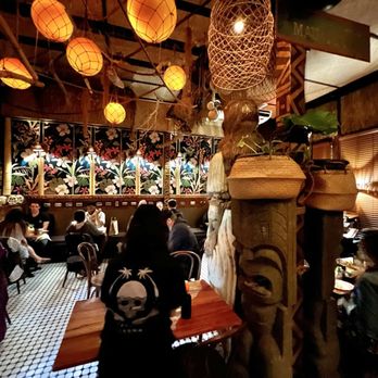 Skull & Crown Trading - Dining space. - Tiki Bars Near Me - Honolulu, Hawaii Skull & Crown Trading - Dining space. - Tiki Bars Near Me - Honolulu, Hawaii